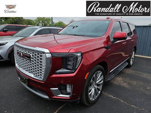 Used 2024 GMC Yukon Denali w/ Advanced Technology Package image 1