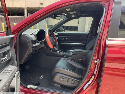 Used 2023 Honda CR-V Sport image 8