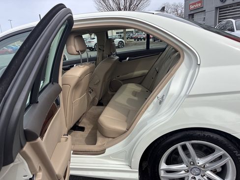 Used 2012 Mercedes-Benz C 250 Sedan image 29