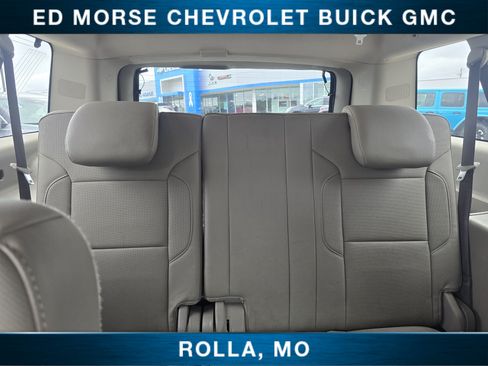 Used 2020 Chevrolet Suburban Premier AWD/4WD image 24