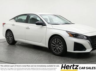 Used 2025 Nissan Altima 2.5 SV video 1