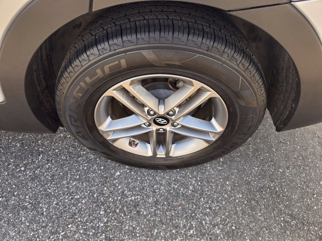 Used 2018 Hyundai Santa Fe Sport FWD image 12