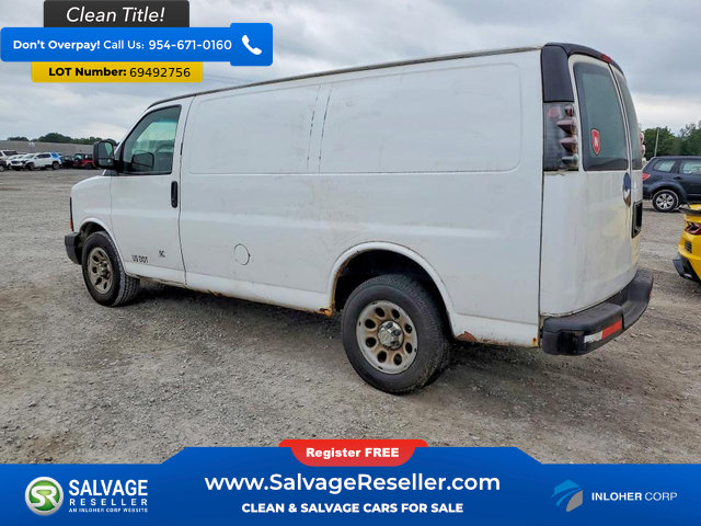 Used 2013 Chevrolet Express 1500 RWD image 3