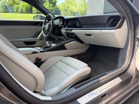 Certified 2020 Porsche 911 Carrera 4S AWD/4WD image 21