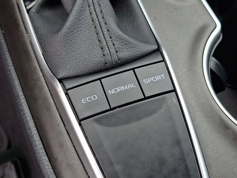 Used 2023 Toyota Camry LE image 26