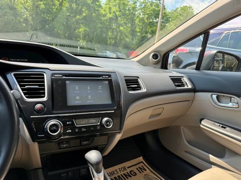 Used 2015 Honda Civic EX-L image 11