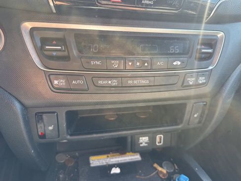 Used 2023 Honda Passport TrailSport image 11