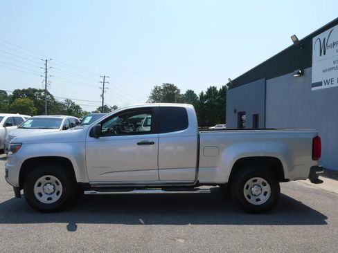 Used 2018 Chevrolet Colorado W/T RWD image 9