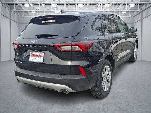 Used 2025 Ford Escape Active image 5
