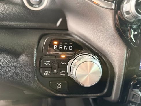 Used 2024 RAM 1500 Laramie image 18