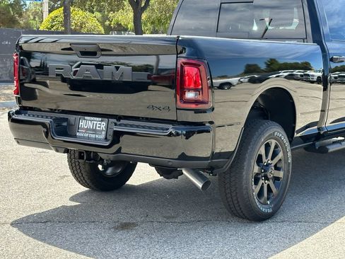 New 2026 RAM 2500 Tradesman AWD/4WD image 8