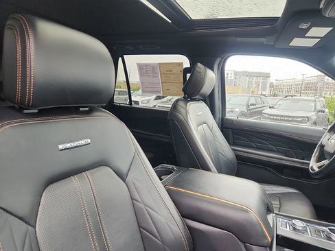 Certified 2023 Ford Expedition Platinum AWD/4WD image 33
