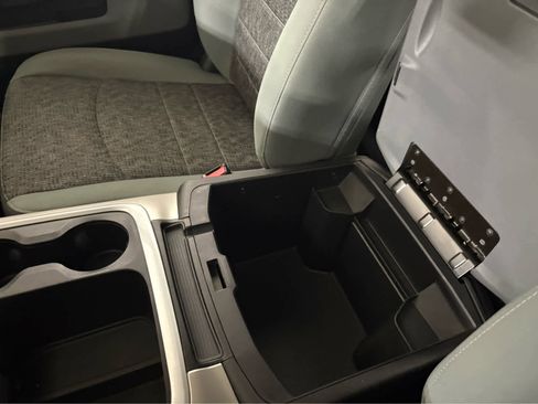 Used 2018 RAM 1500 Big Horn AWD/4WD image 31