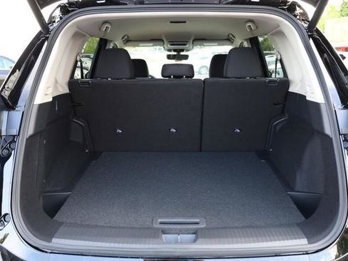 New 2026 Nissan Rogue SV AWD/4WD image 7