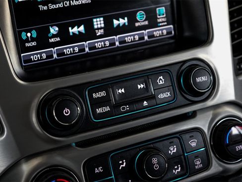 Used 2018 GMC Yukon SLT w/ Open Road Package image 24