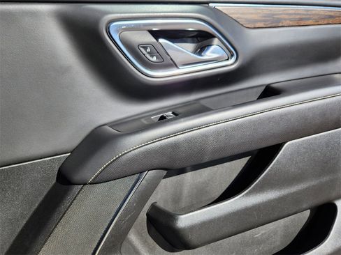 Used 2024 Chevrolet Tahoe Premier image 19