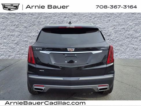 New 2025 Cadillac XT5 Premium Luxury image 8