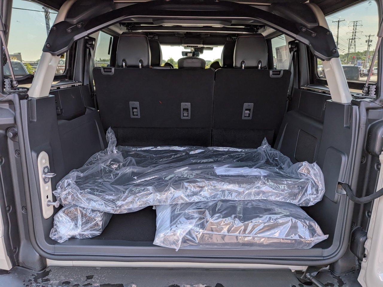 New 2026 Ford Bronco Raptor AWD/4WD image 13