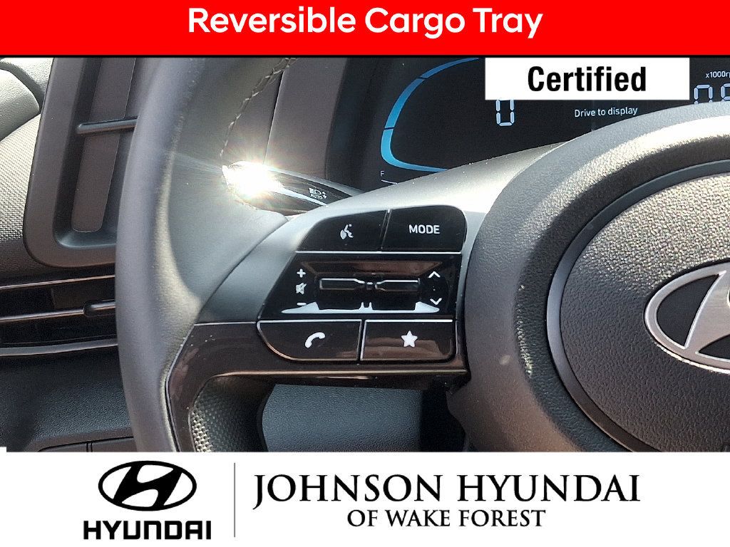 Certified 2025 Hyundai Elantra Sport w/ Cargo Package FWD image 9