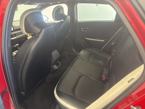 Used 2025 Kia K4 GT-Line w/ GT-Line Premium Package image 17