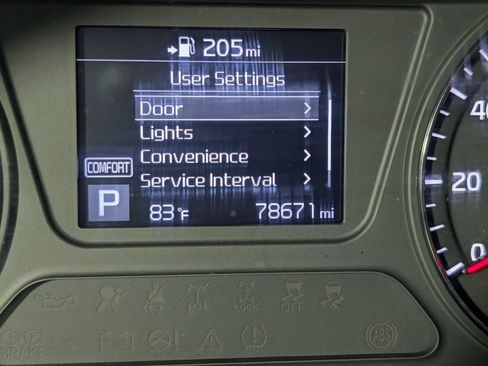 Used 2019 Kia Sorento L FWD image 21