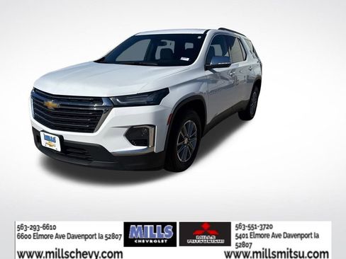 Used 2023 Chevrolet Traverse LT AWD/4WD image 1