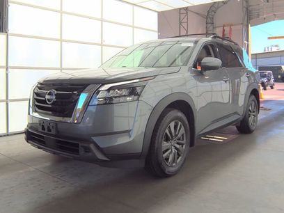 Used 2024 Nissan Pathfinder SV