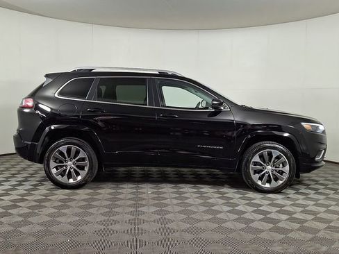 Used 2019 Jeep Cherokee Overland w/ Technology Group AWD/4WD image 10