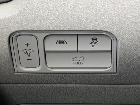 Used 2023 Kia Sorento SX image 17