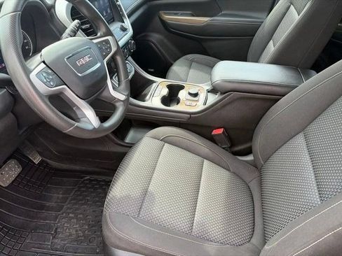 Used 2023 GMC Acadia SLE w/ Infotainment Package AWD/4WD image 11