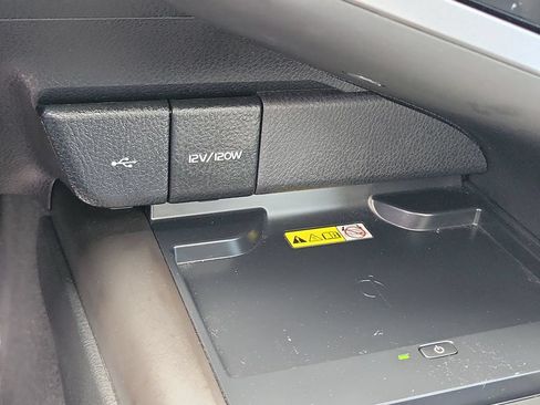 Certified 2023 Toyota Camry XLE FWD image 17