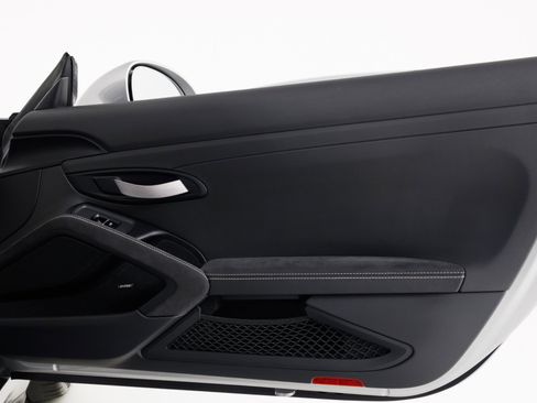 Used 2019 Porsche 911 GT3 RS RWD image 42