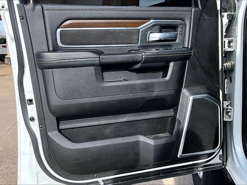 Certified 2023 RAM 2500 Laramie image 22