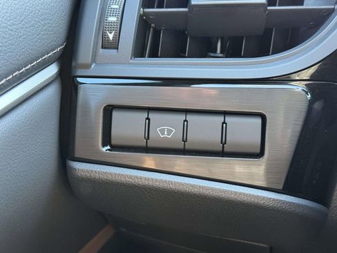 Used 2025 Lexus ES 350 w/ Premium Package FWD image 23