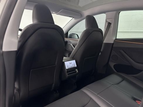 Used 2026 Tesla Model Y Long Range image 14