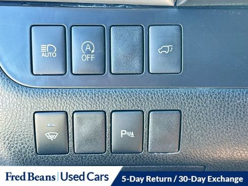 Used 2019 Toyota Highlander Limited AWD/4WD image 15