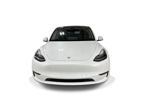 Certified 2023 Tesla Model Y Long Range AWD/4WD image 2