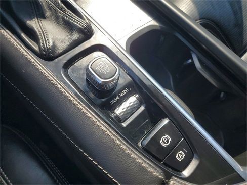 Used 2021 Volvo XC90 T6 Inscription image 35