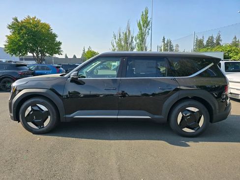 New 2026 Kia EV9 Wind AWD/4WD image 2