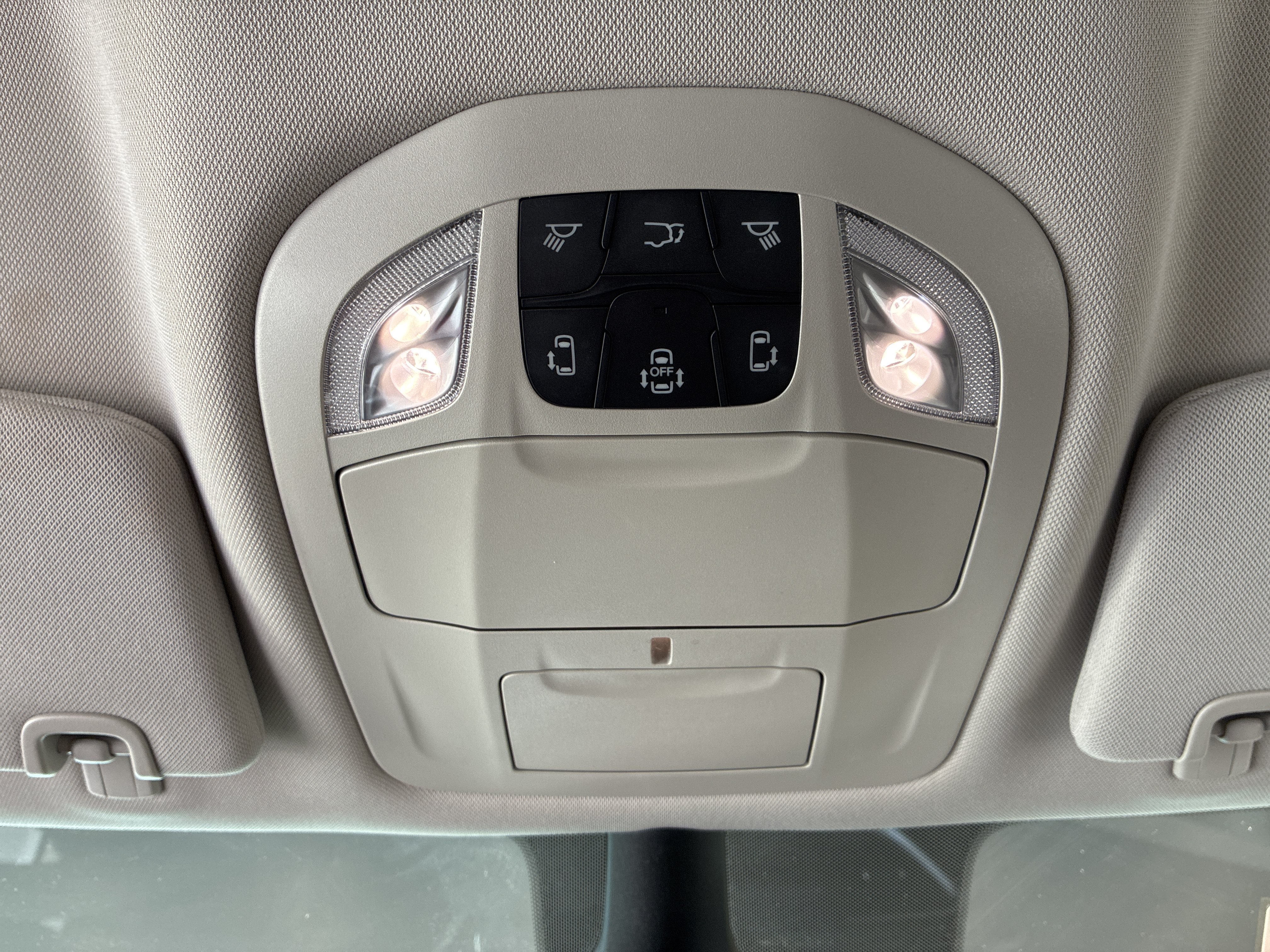 Certified 2024 Chrysler Pacifica Touring-L w/ Road Tripper Package AWD/4WD image 28