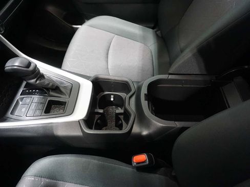 Used 2024 Toyota RAV4 XLE image 21