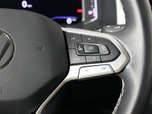 Used 2023 Volkswagen Atlas SE image 36