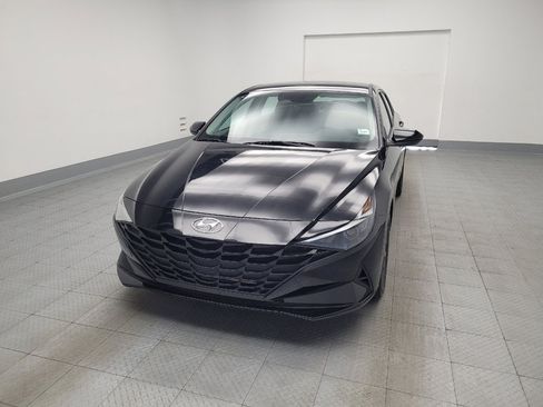 Used 2023 Hyundai Elantra SEL FWD image 15