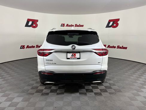 Used 2021 Buick Enclave Essence w/ Sport Touring Edition image 5