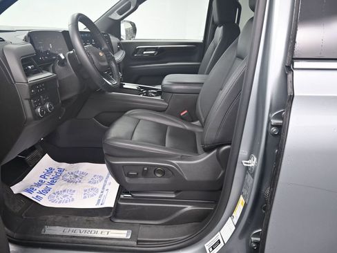 Used 2025 Chevrolet Tahoe LT image 30