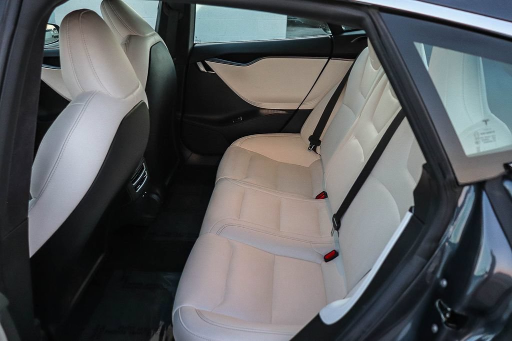 Used 2020 Tesla Model S Performance AWD/4WD image 22