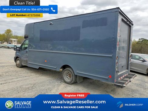 Used 2021 Ford Transit 350 DRW RWD image 3