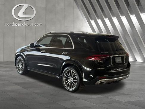 Used 2024 Mercedes-Benz GLE 350 4MATIC image 2