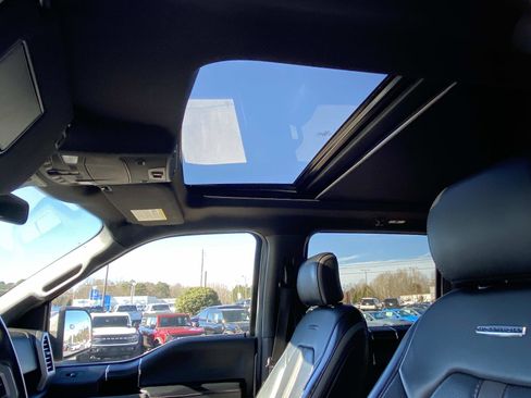 Used 2020 Ford F150 Platinum w/ Equipment Group 701A Luxury image 20