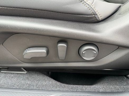 New 2026 Subaru Outback Limited AWD/4WD image 23